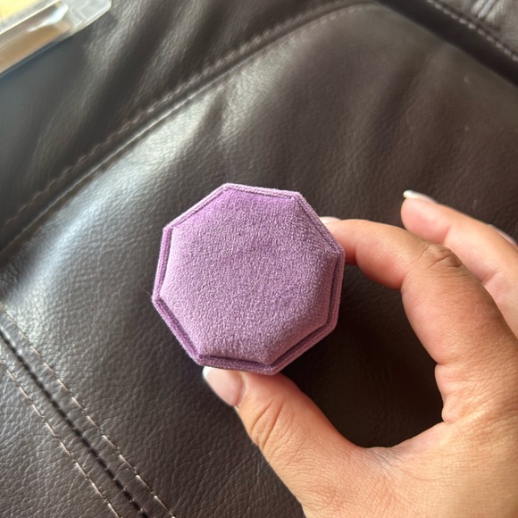 Ring Box - Picture 4 of 4